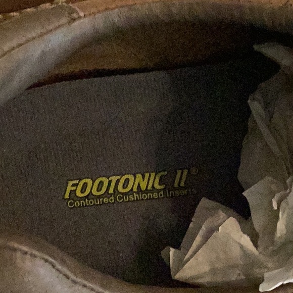 NWT men’s Walkabout shoes - Picture 5 of 15